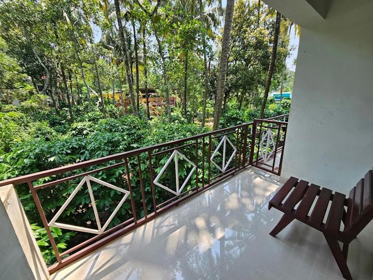 Pknhomestay Kumily 提喀迪 外观 照片